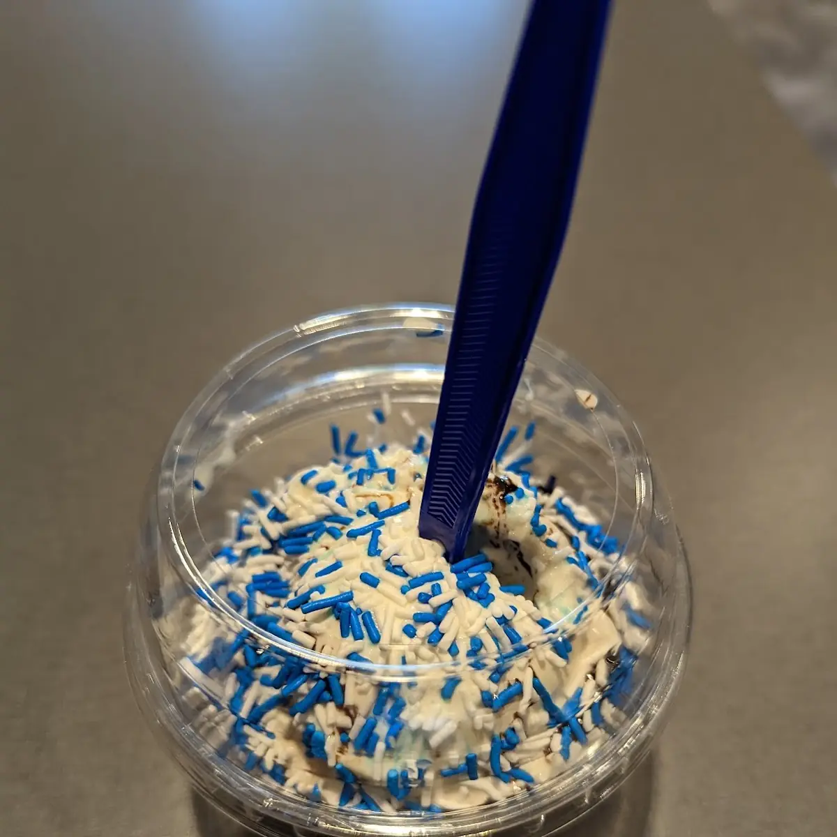Vanilla Custard Small Cup with Sprinkles