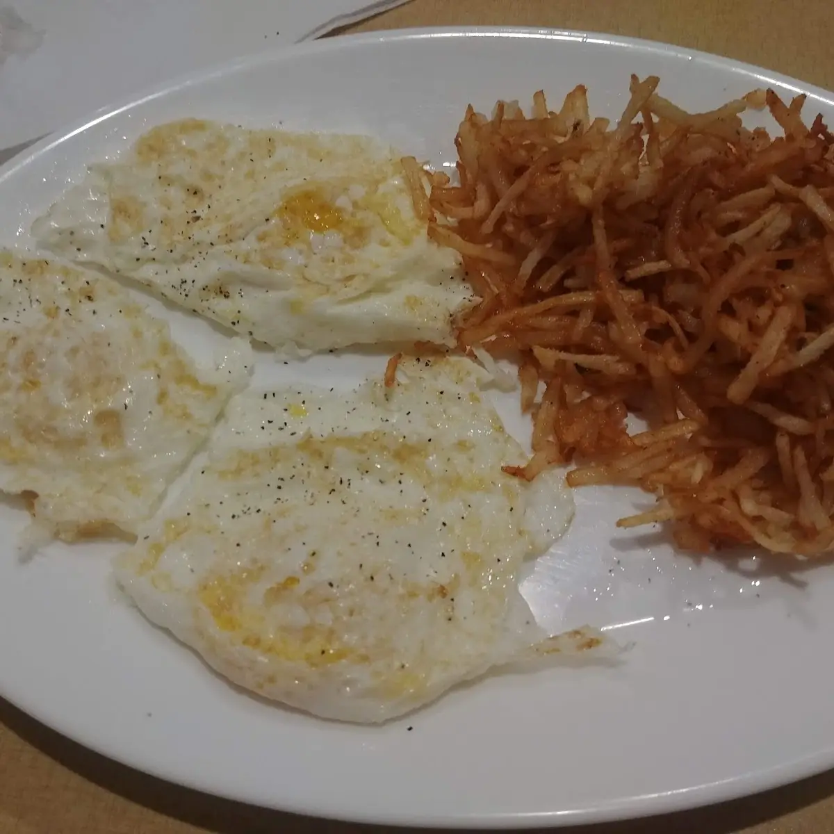 3 Eggs Hash Browns
