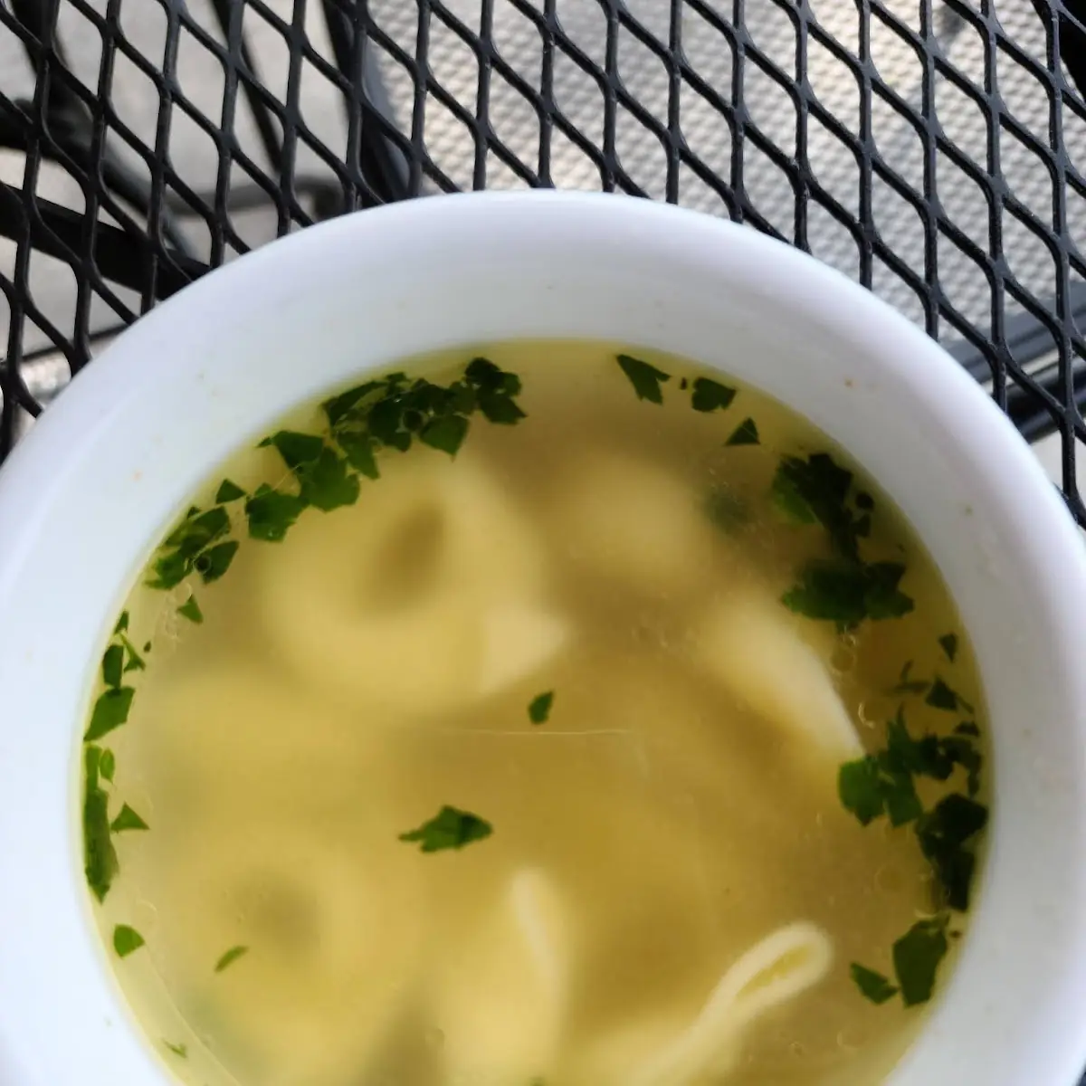 Tortellini in Brodo
