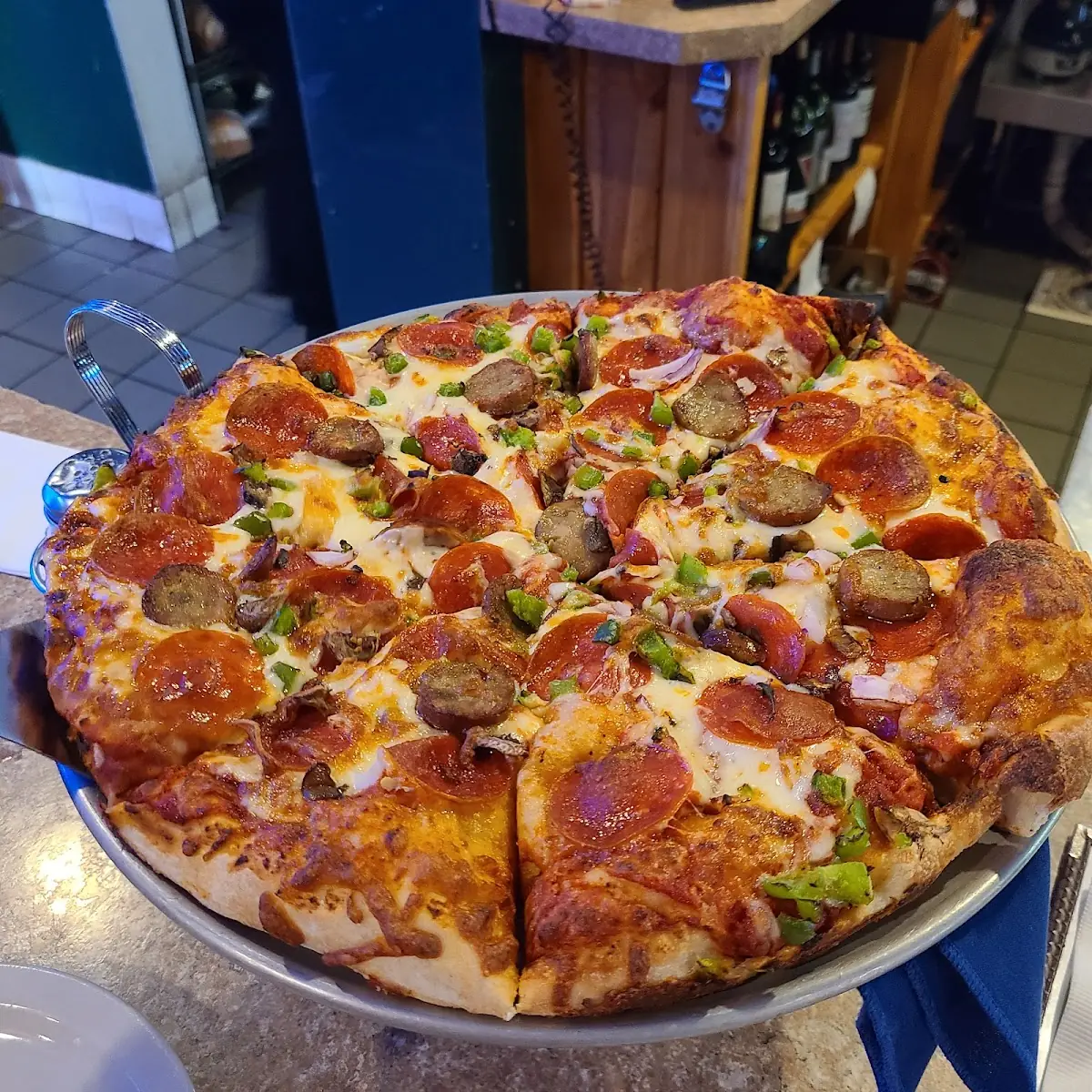 Deluxe Pizza
