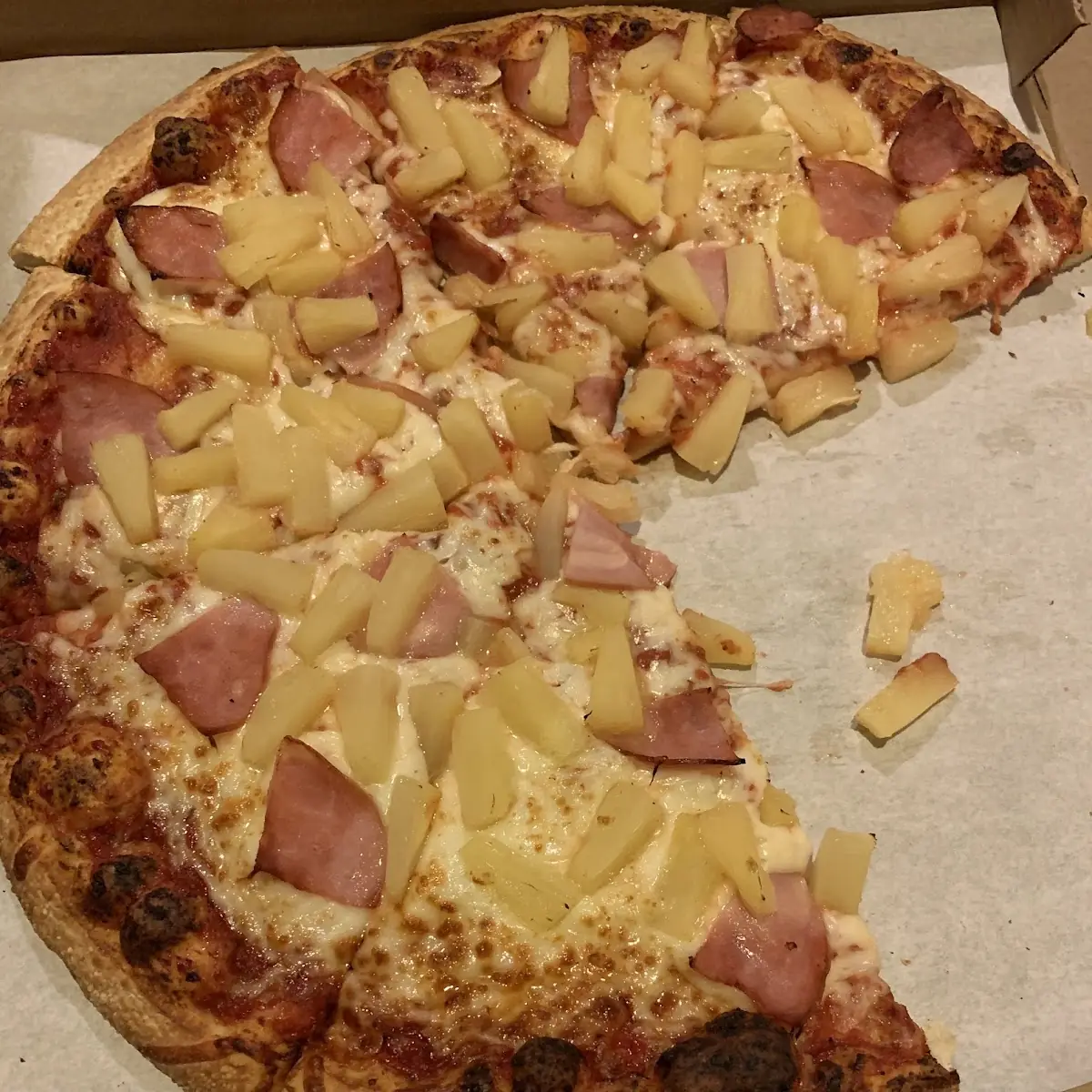 Hawaiian Pizza