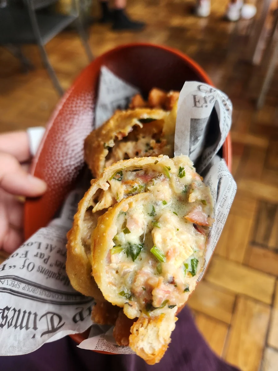 Empanadilla De Corned Beef
