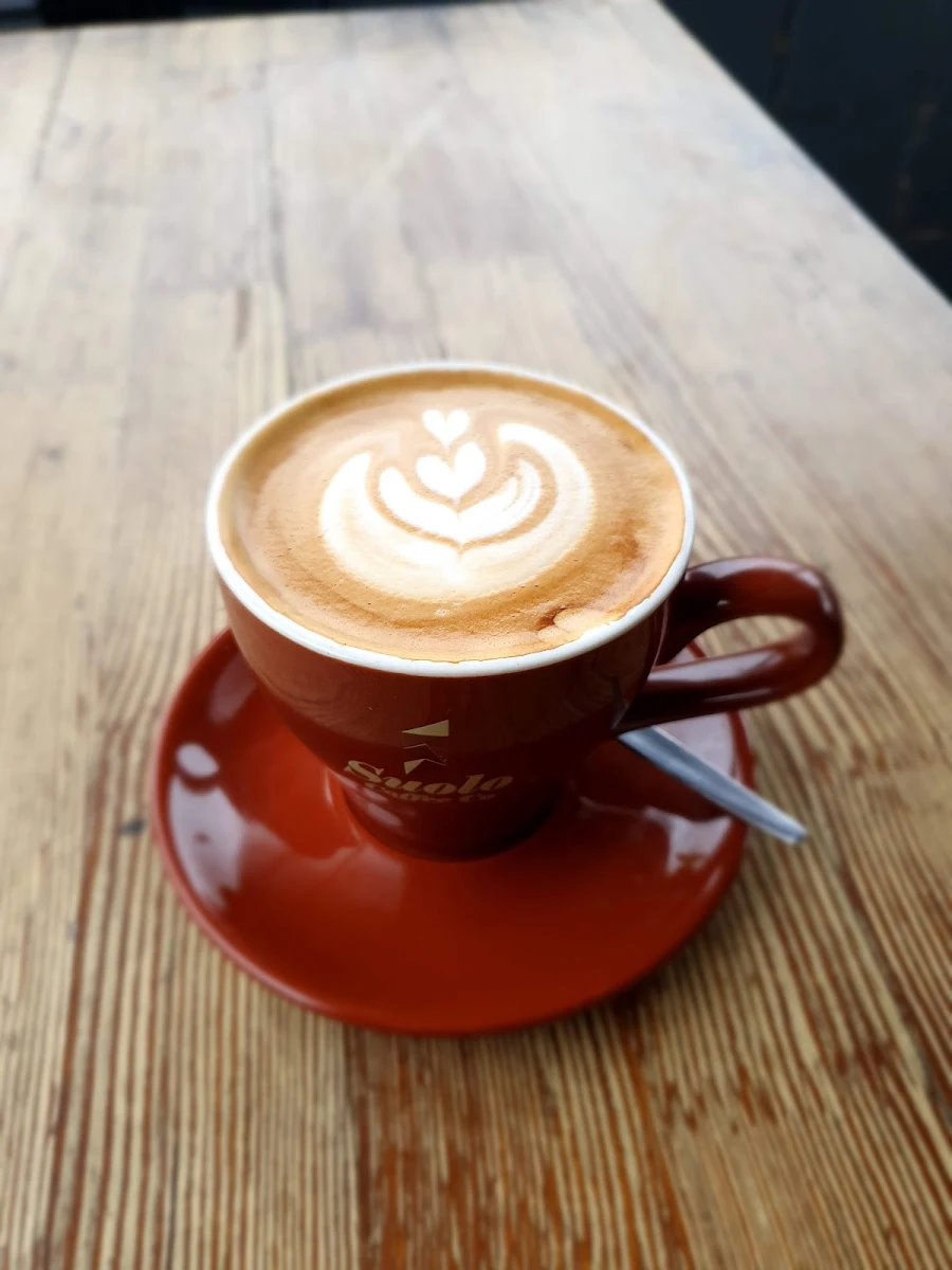 Large Flat White, Dinoni Cafe
