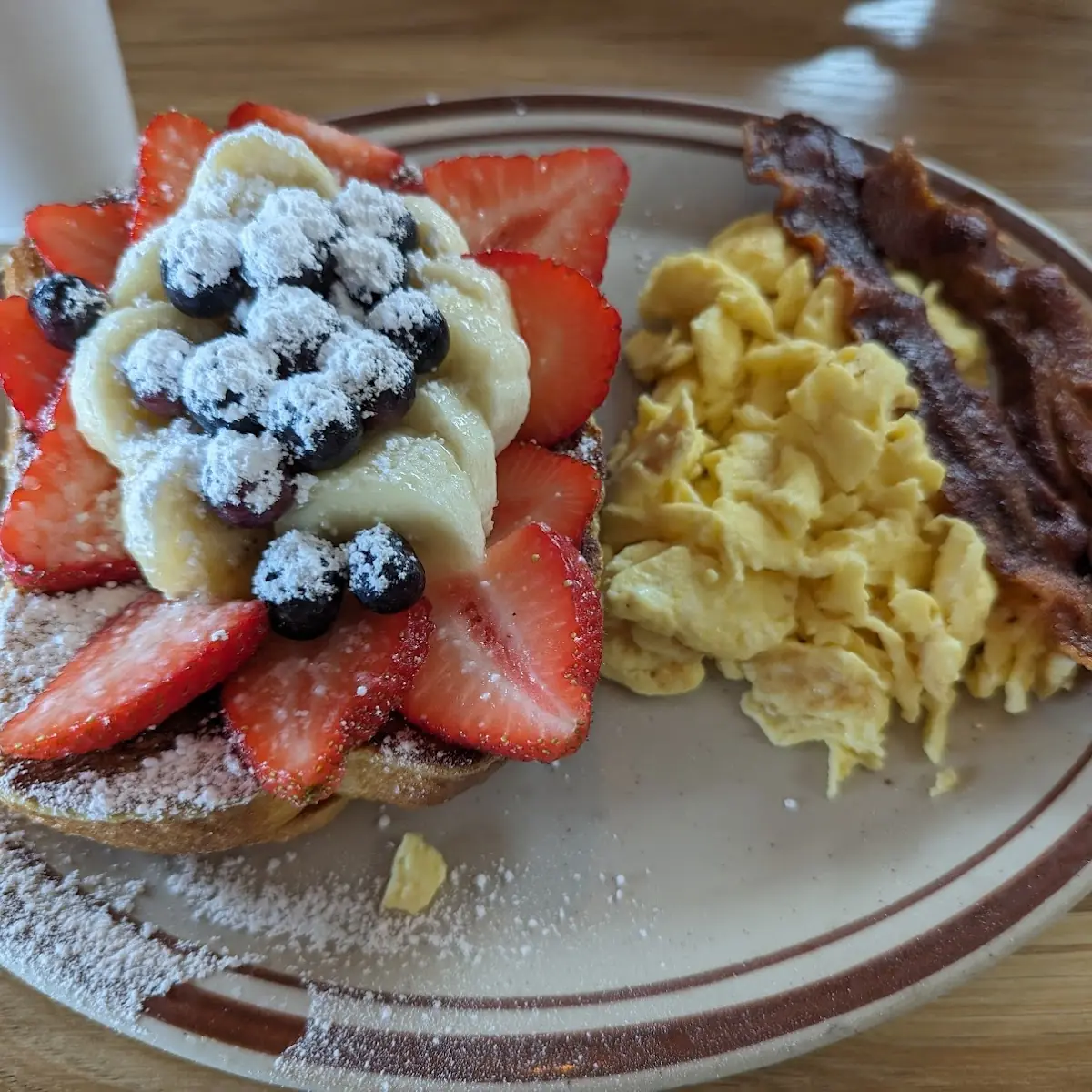 French Toast with Fresh Fruit