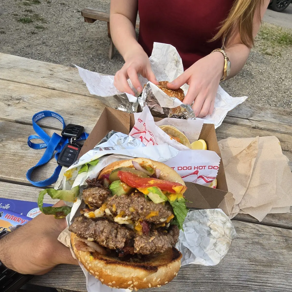 Highlights, Sam & Harry's Place Chipwagon
