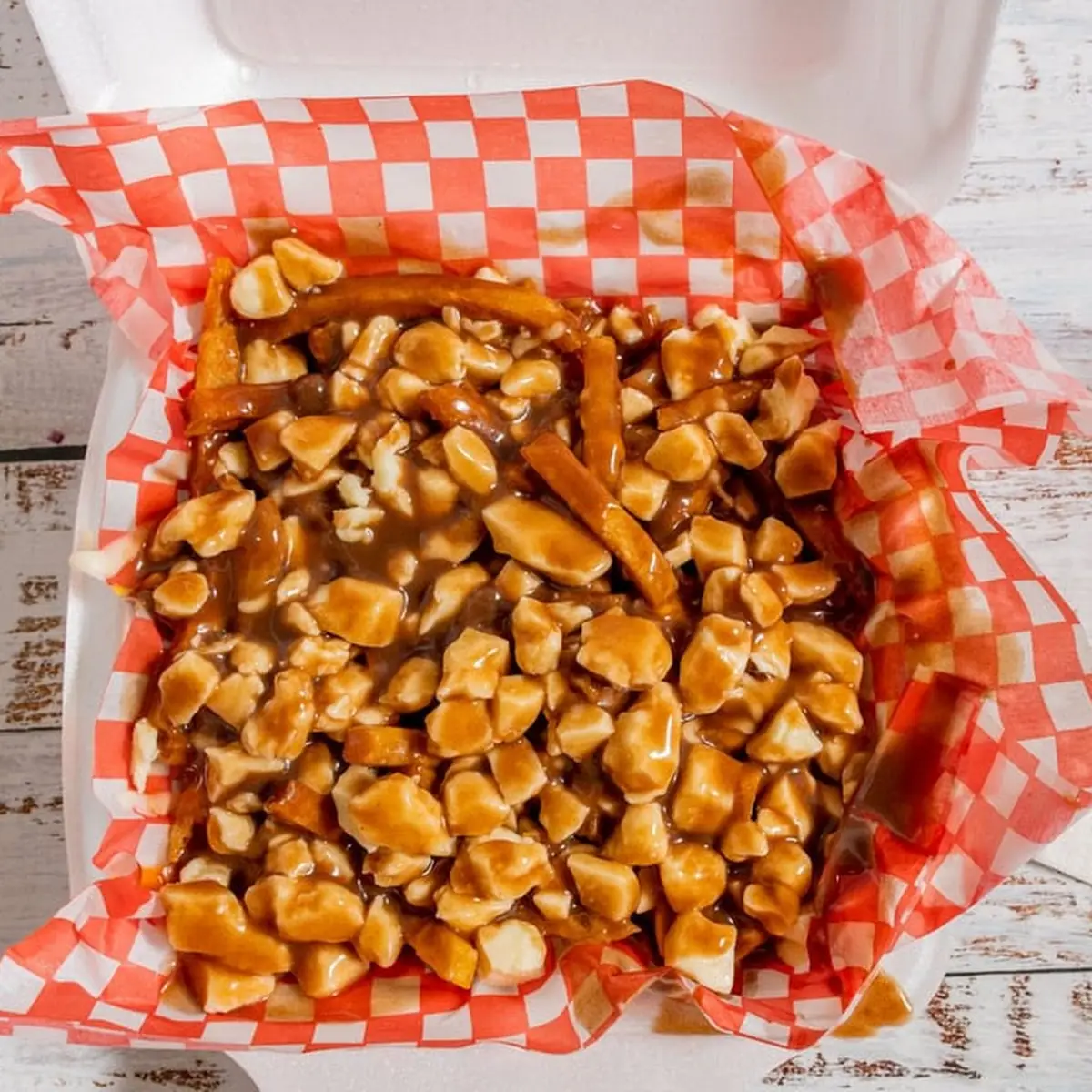 Highlights, Sam & Harry's Place Chipwagon