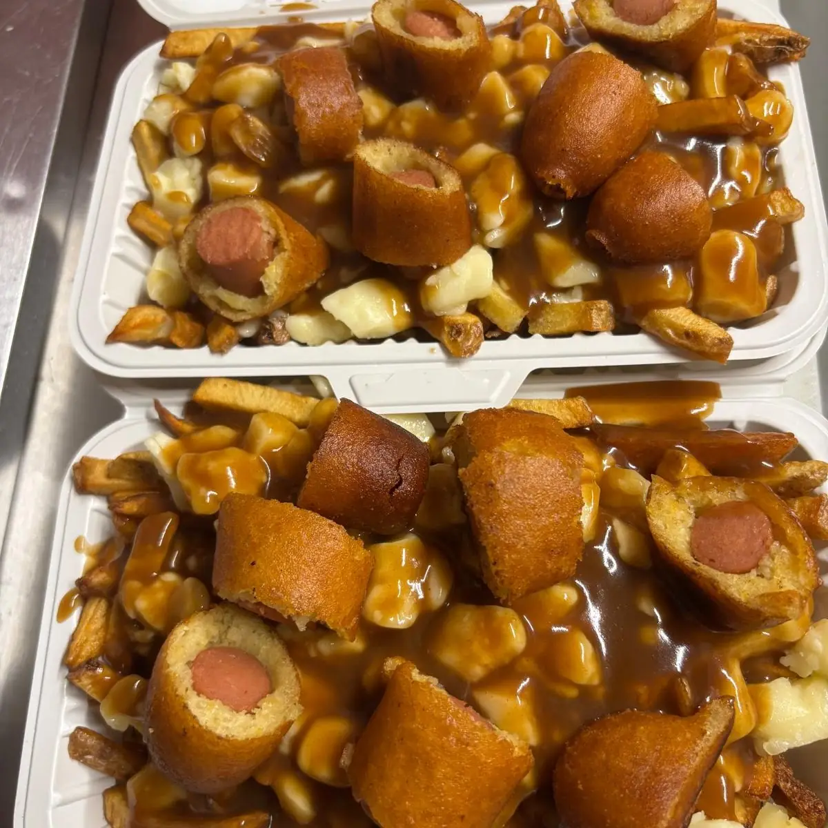 Pogo Poutine, Sam & Harry's Place Chipwagon