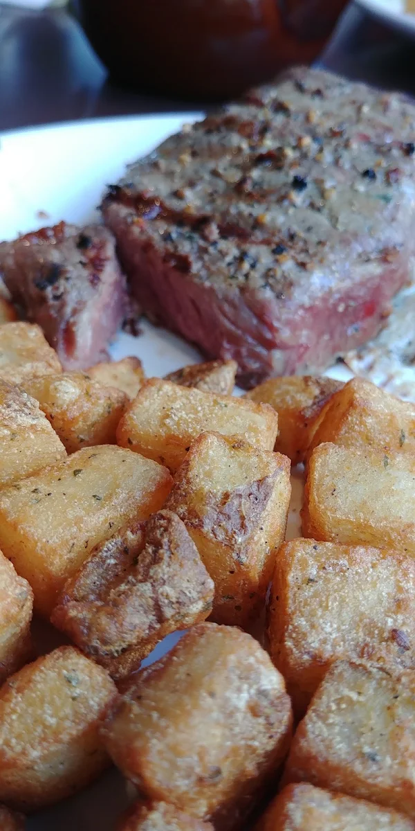 Sirloin Steak and Eggs, Jonny Canuck's Bar & Grill