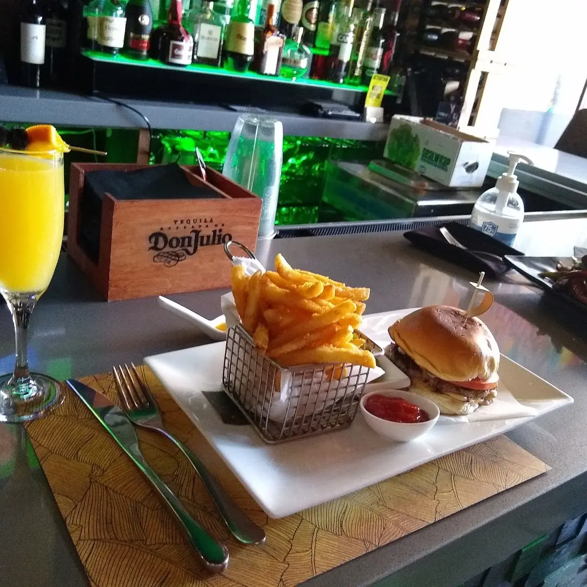 Hamburguesa Mexicana