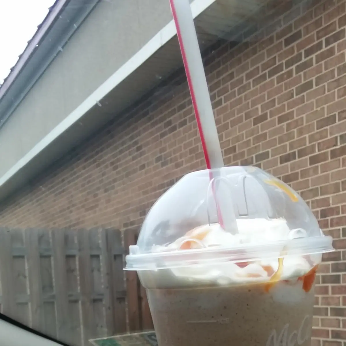 Medium Caramel Frappé