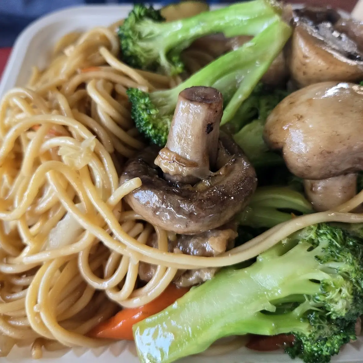 Vegetable Lo Mein