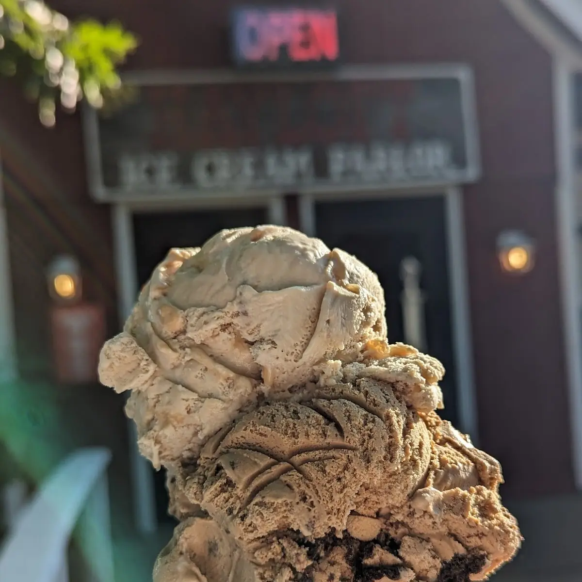 Double Ice Cream Cone