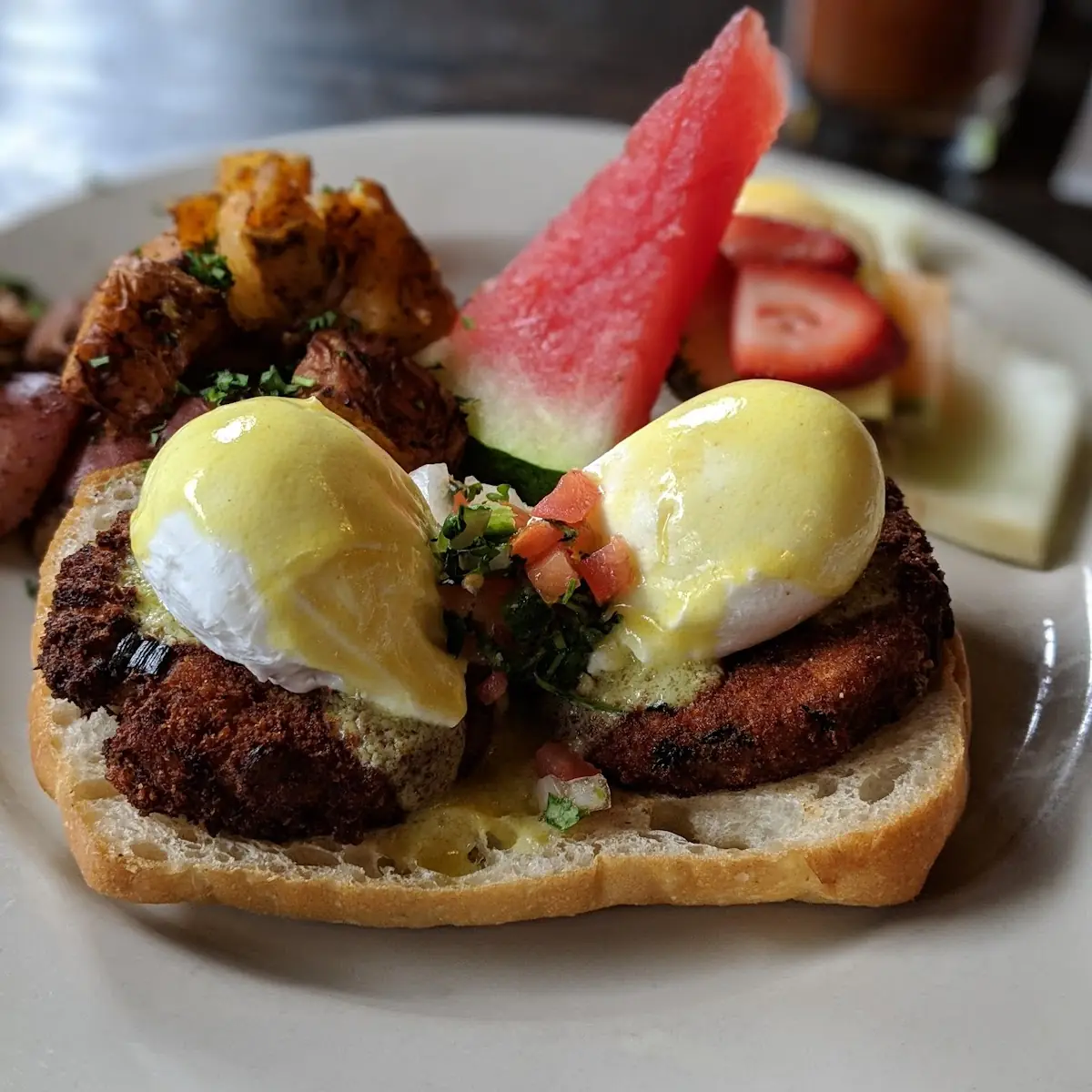 Crab Cake Eggs Benedict