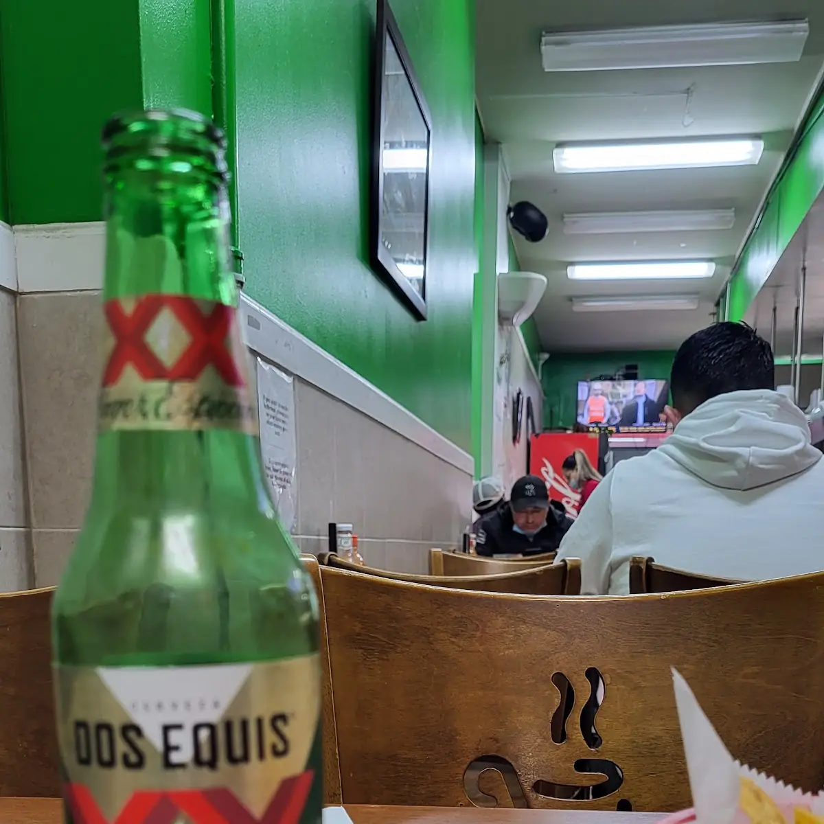 Dos Equis Beer