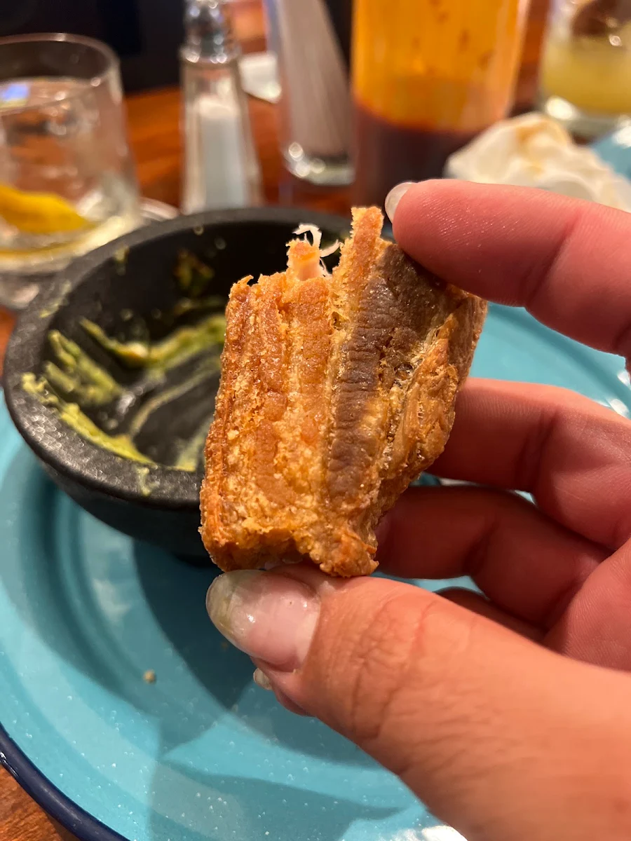 Chicharrones Guacamole