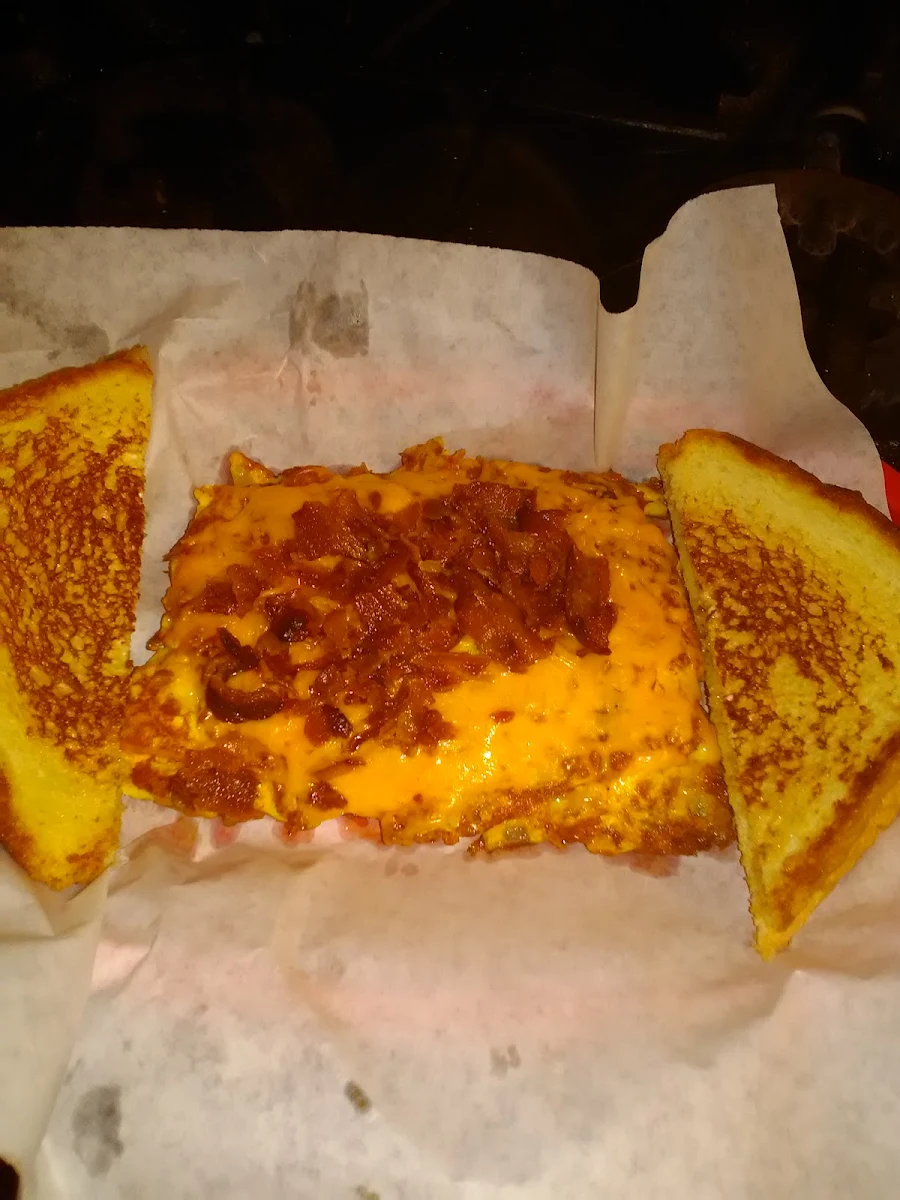 Chili Cheese Melt