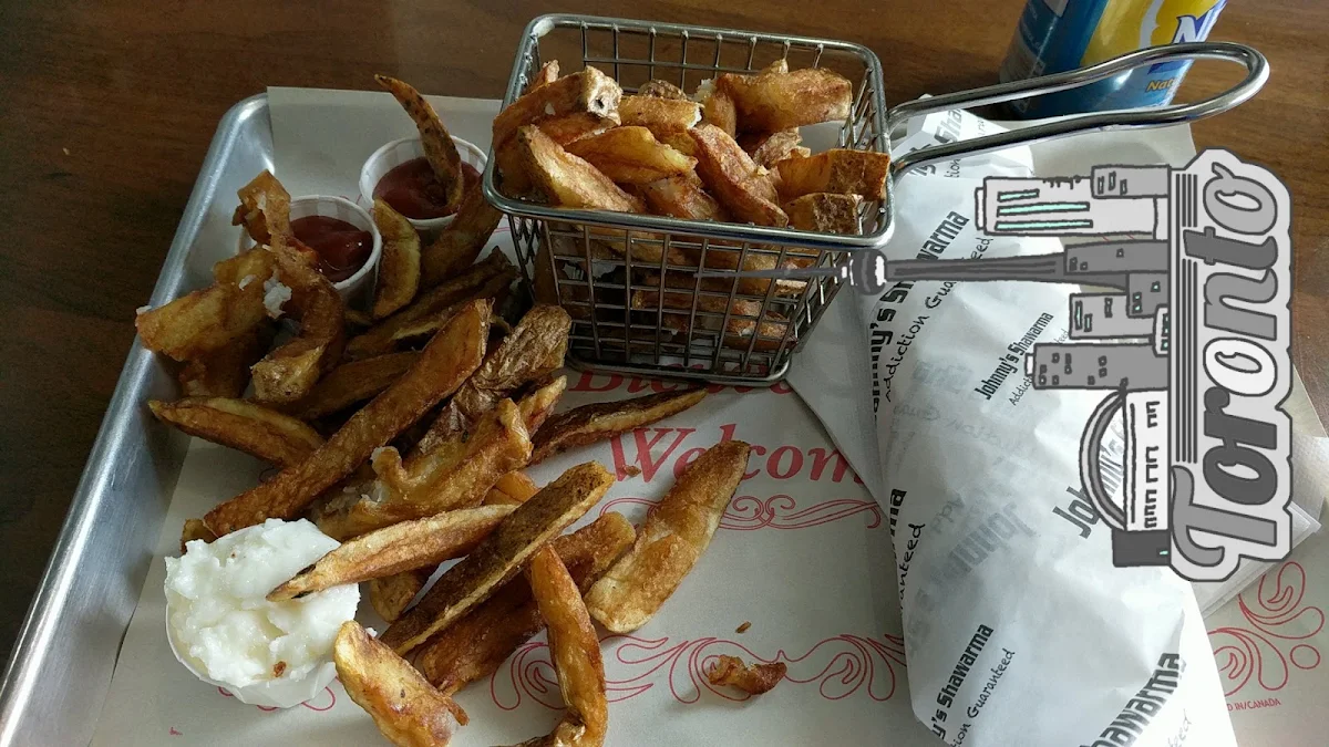 Fries with Garlic and Ketchup
