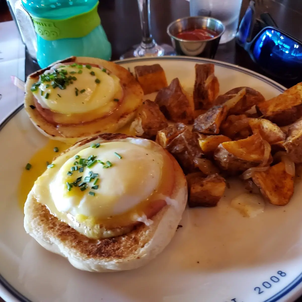 Eggs Benedict