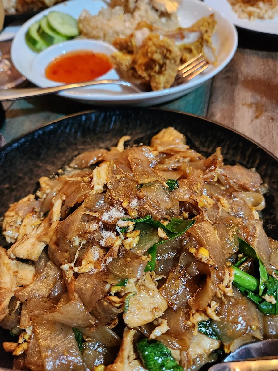 Chicken Pad See EW, @Bangkok