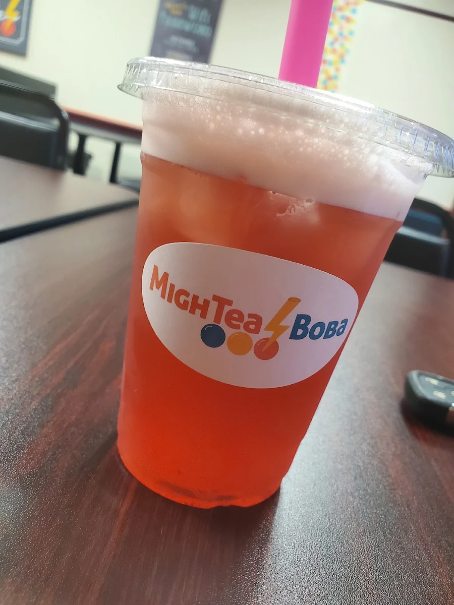 Raspberry Black Tea with Strawberry Popping Pearls