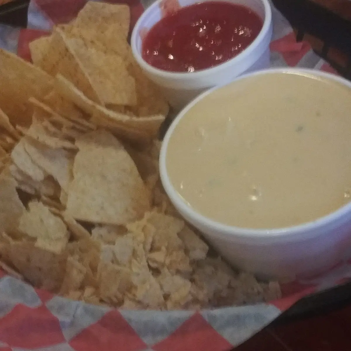 Chips & Queso