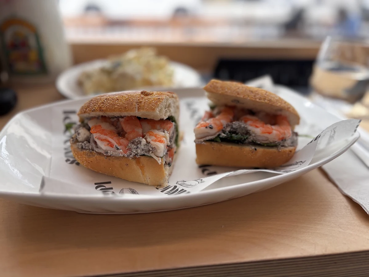 Shrimp Sandwich