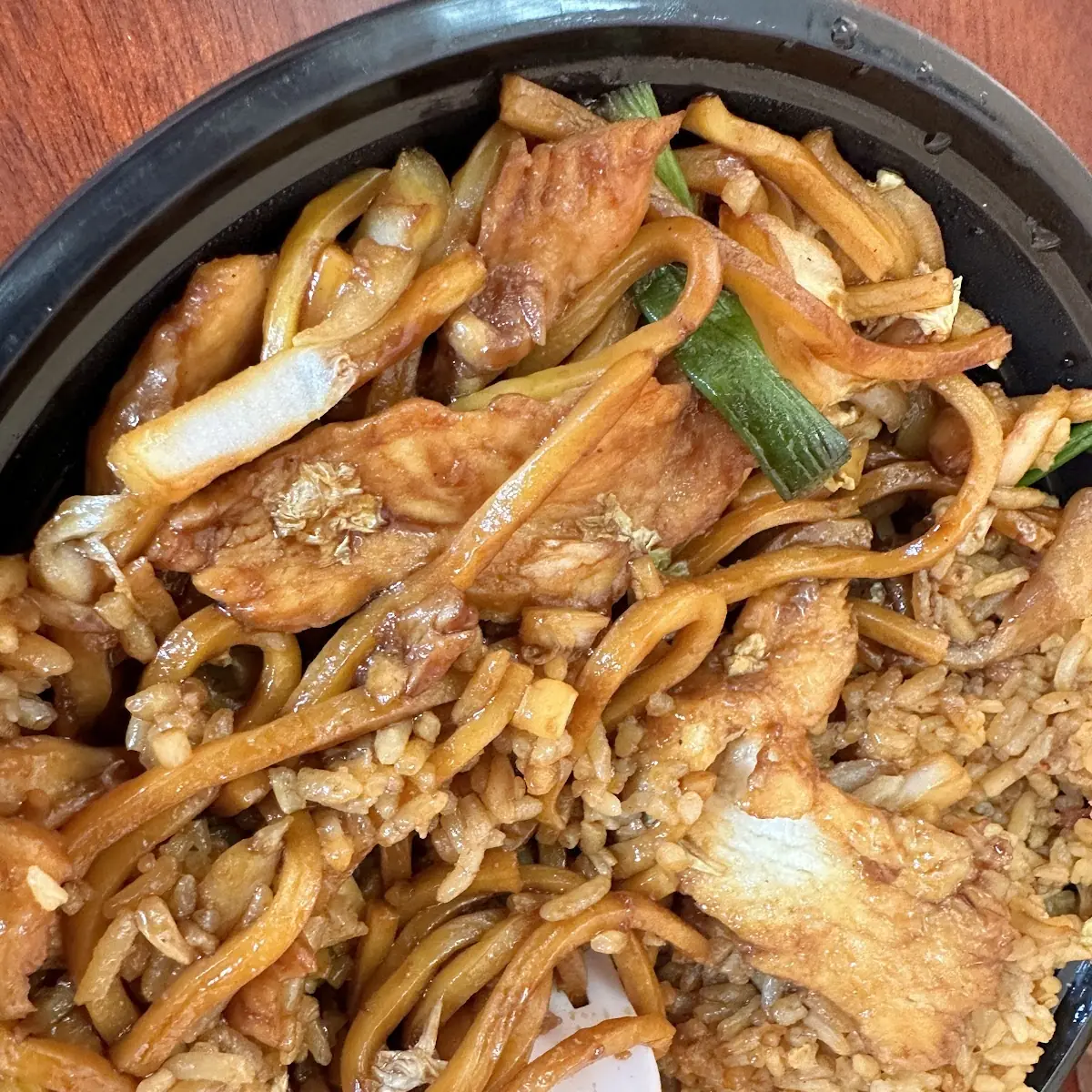 Chicken Lo Mein