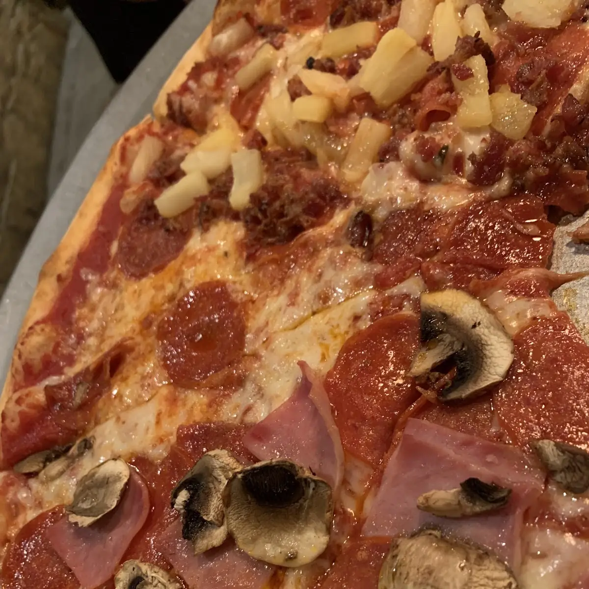 Bella Mia Supreme New York Thin Crust Pizza