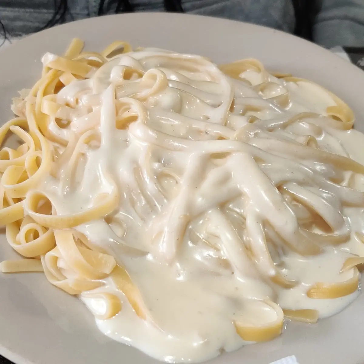 Fettuccine Alfredo