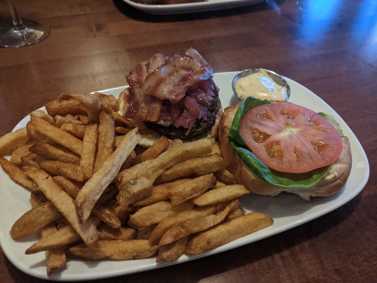 Black & Blue Burger