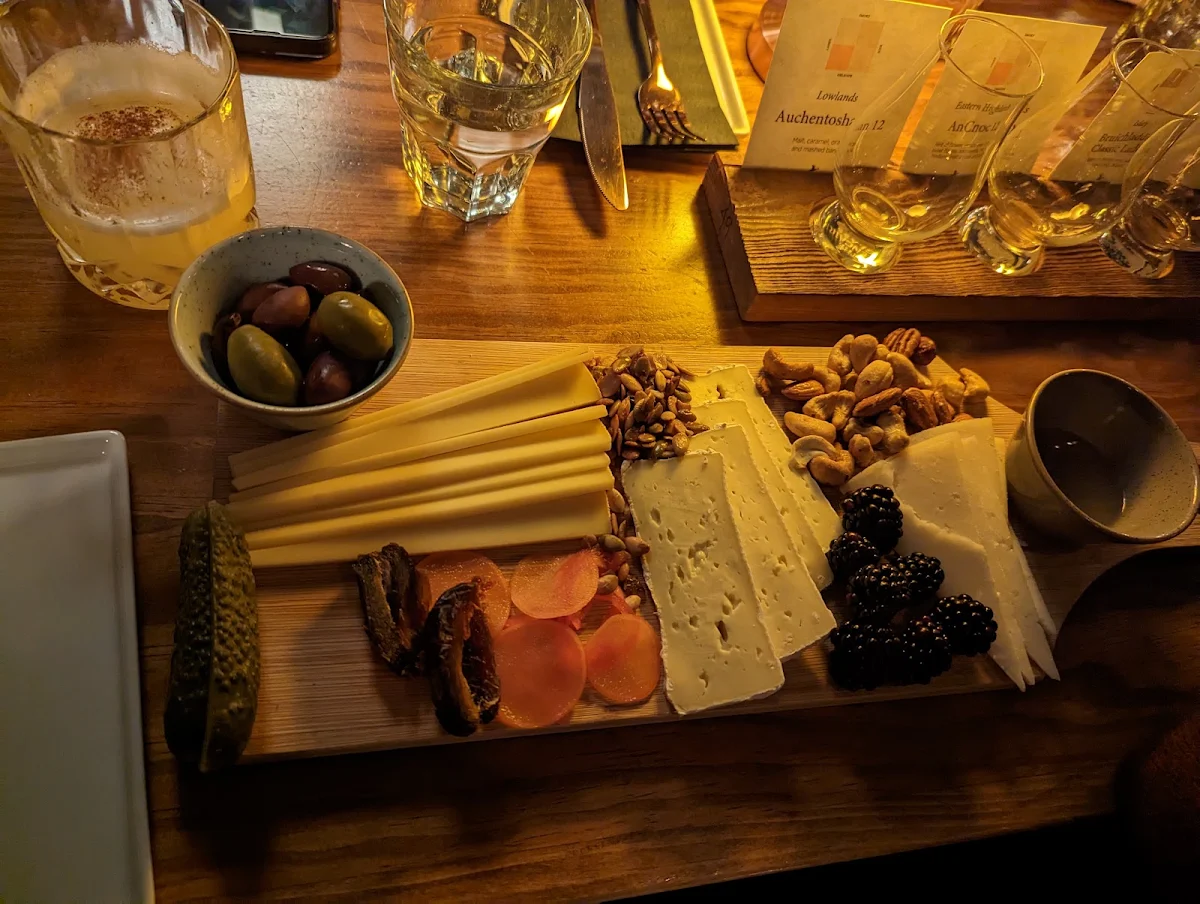 Cheese Plate, Night Oat (Gladstone)