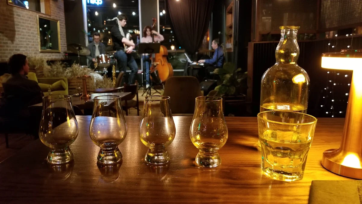 Scotch Lounge Gorp, Night Oat (Gladstone)