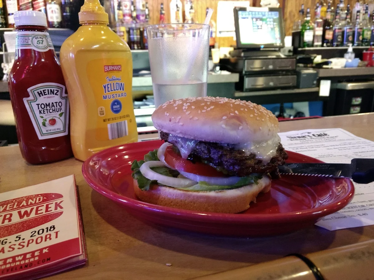 1 3 Angus Burger
