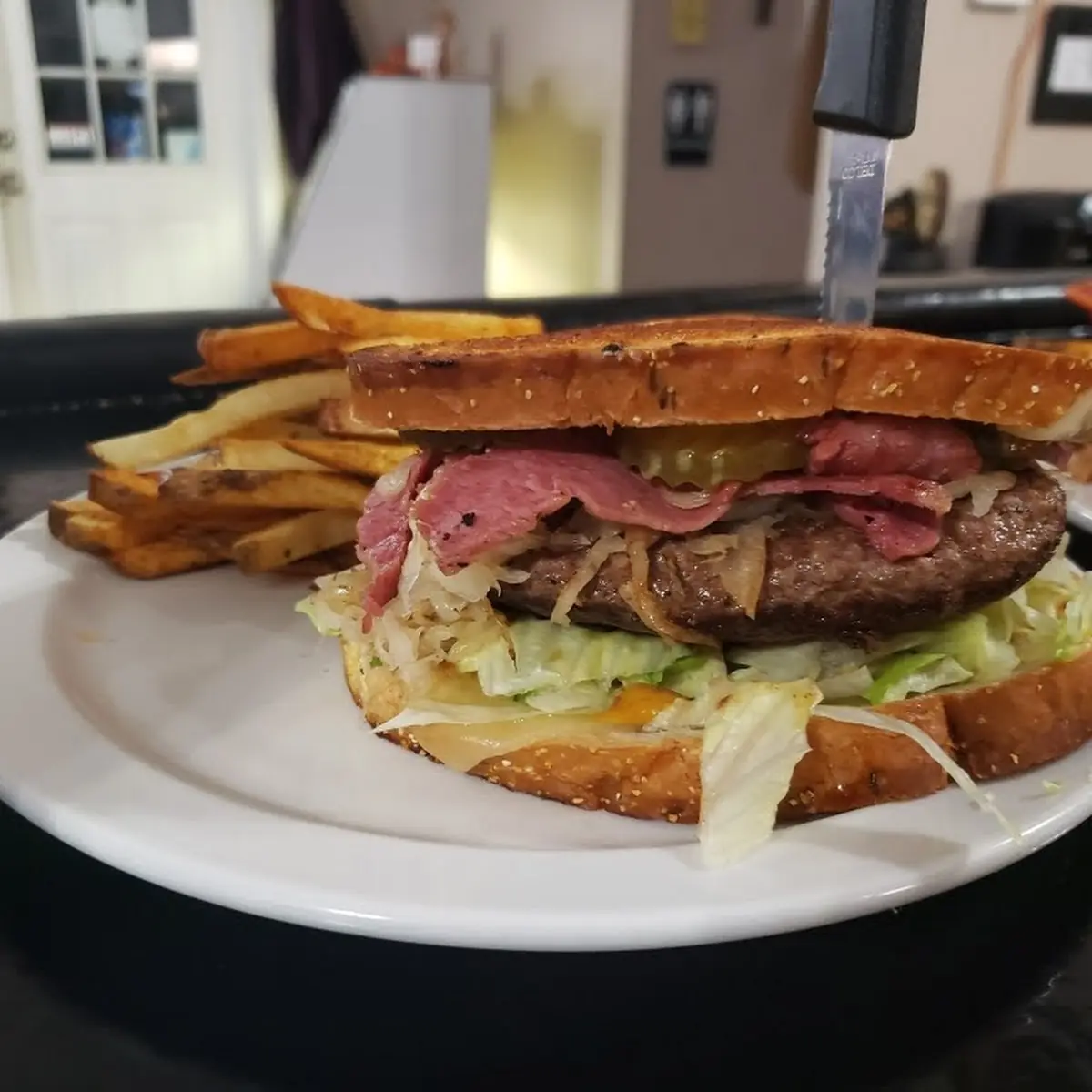 Meat the Challenge Burger