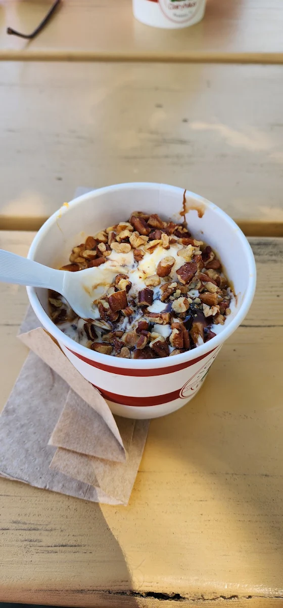 Turtle Sundae Praline