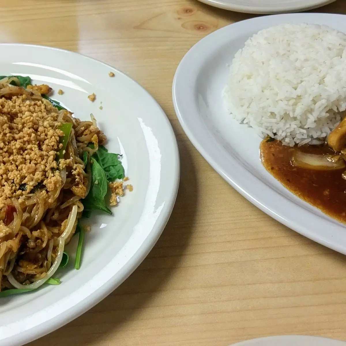 Phad Thai & Basil Chicken