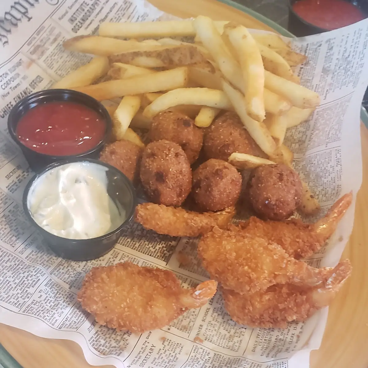 Shrimp Basket with Fries