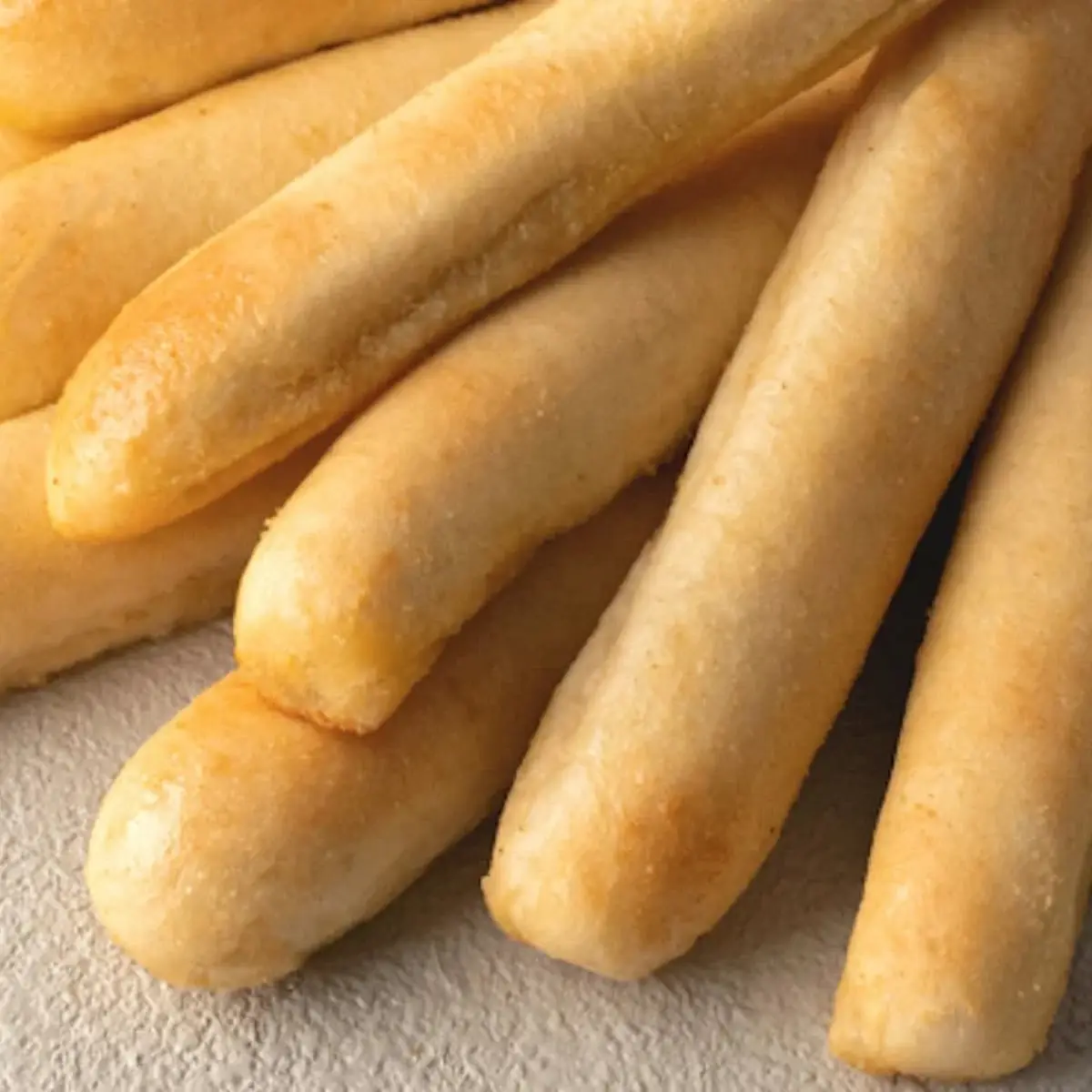Breadsticks with No Garlic Butter