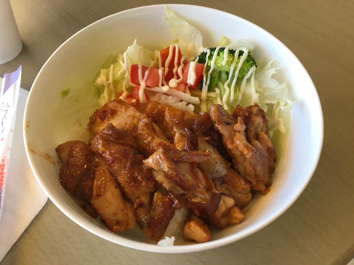 Spicy Chicken, Suma Beach Sushi & Lunch