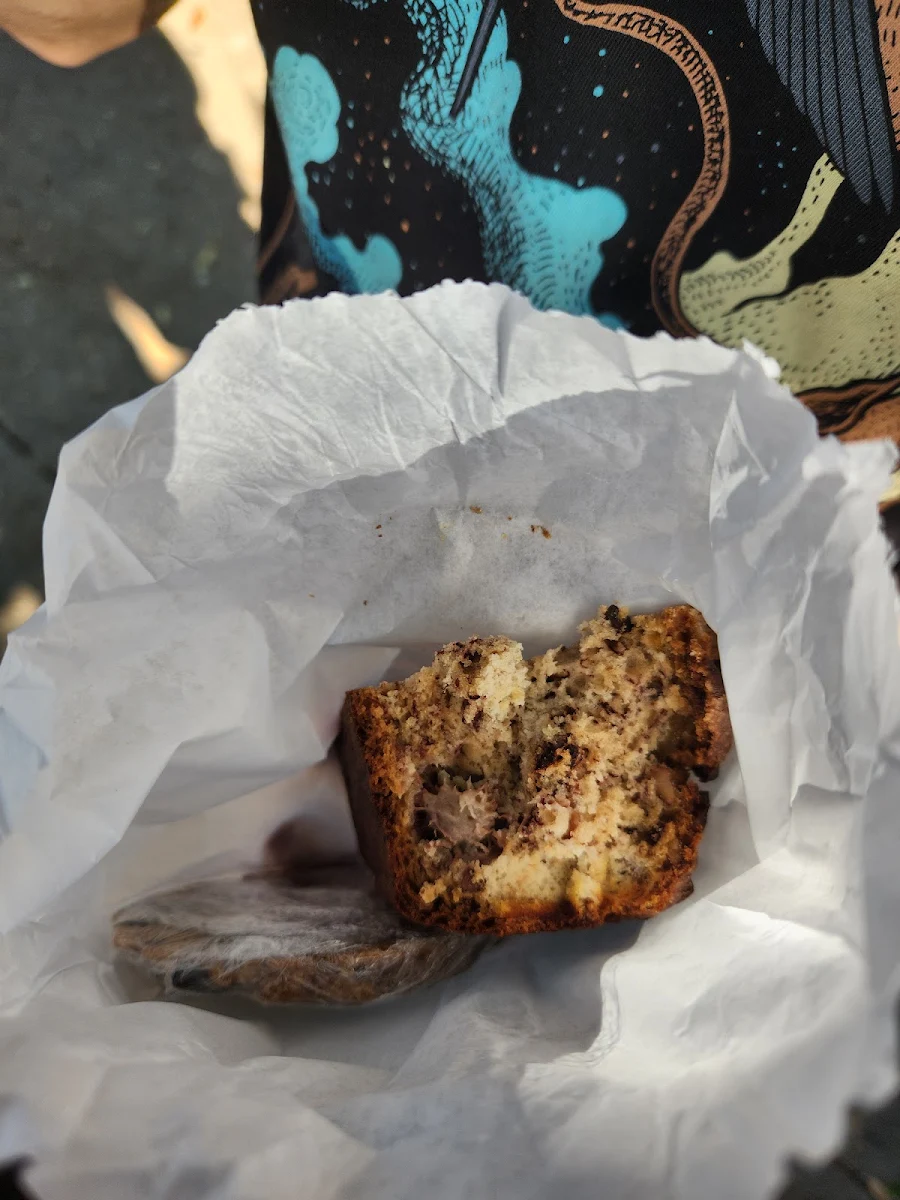 Banana Bread and Dark Chocolate&Pecan Cookie