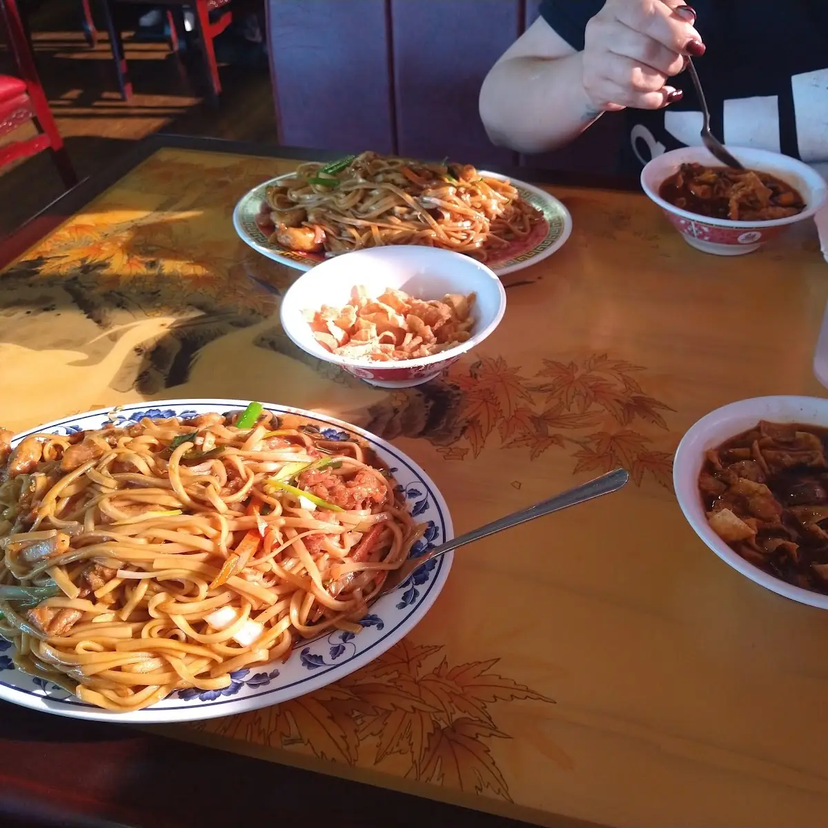 Pork Lo Mein Noodles