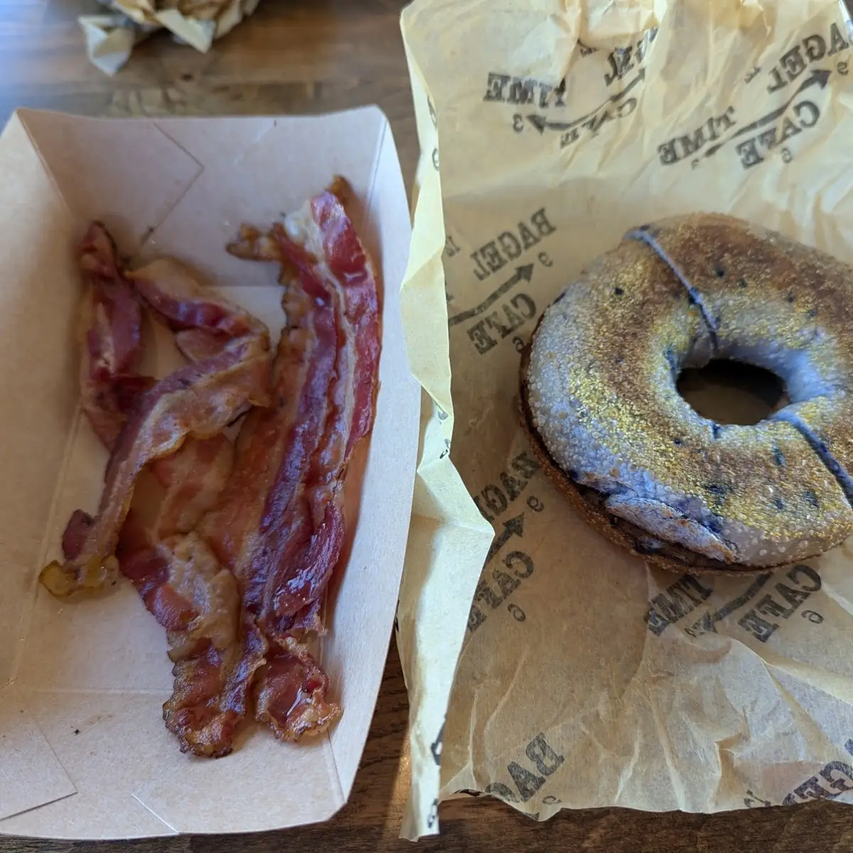 Everything Bagel Vegetable Cream Cheese