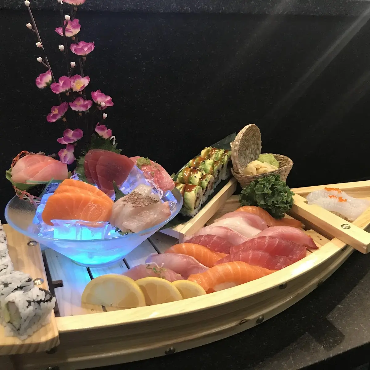 Sushi & Sashimi Luch