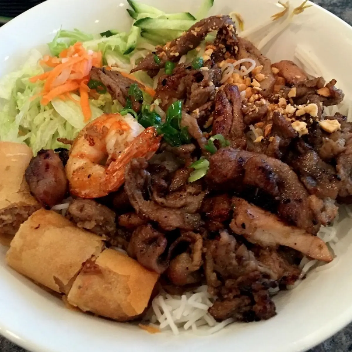 Bún ĐẶC Biệt - House Special Vermicelli