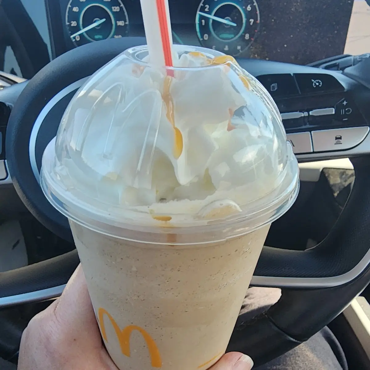 Medium Caramel Frappé