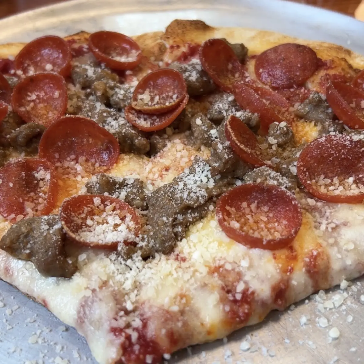 16" Gourmet - Gourmet Pizza