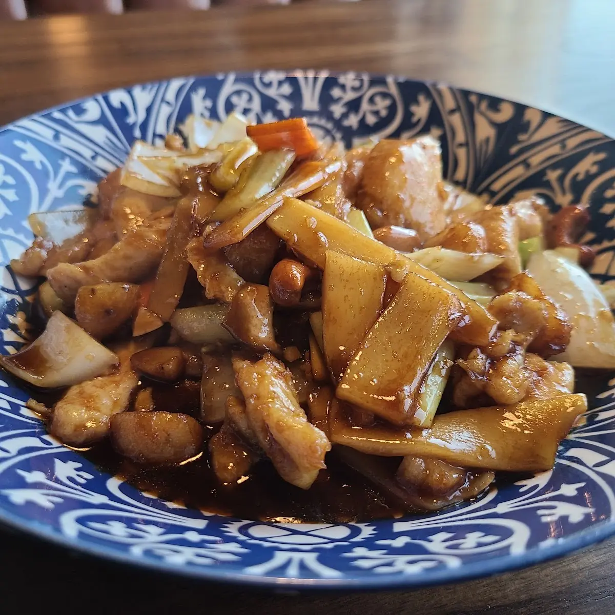 Cashew Chicken