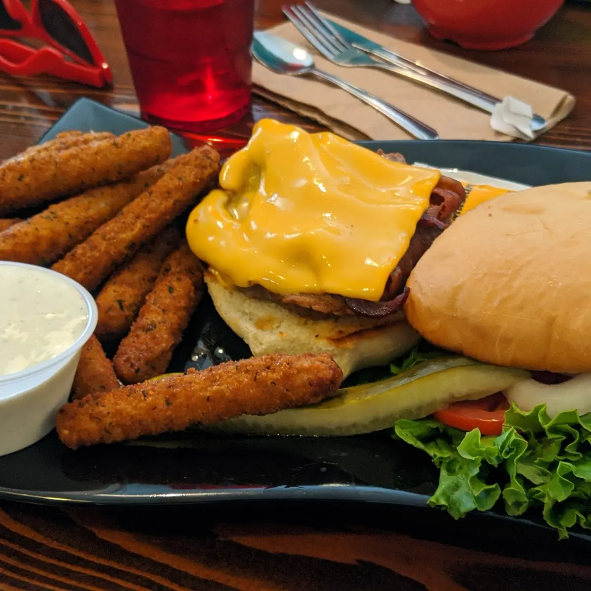 Bacon Cheeseburger