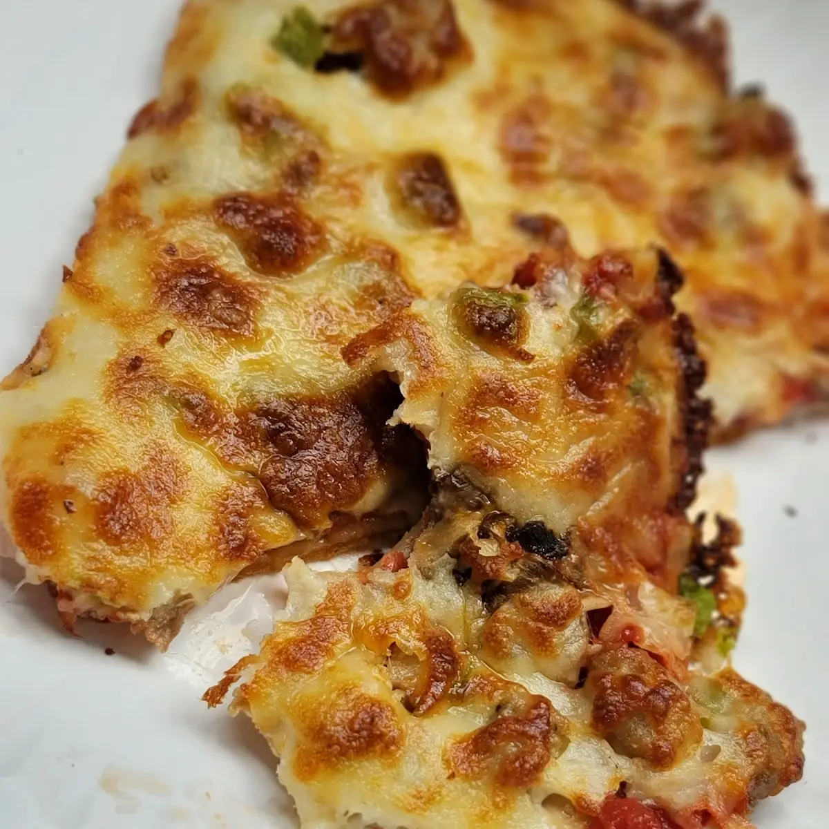 Cheesy Garlic Bacon Pizza