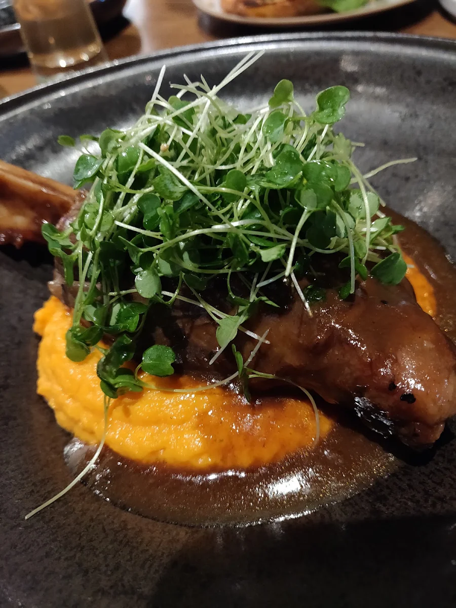 Lamb Chop with Sweet Potato Puree, Gušt